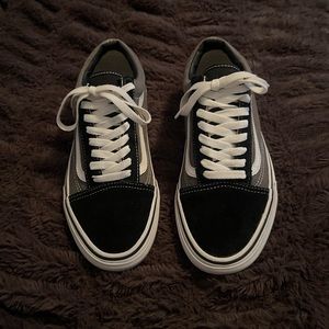 Vans Old Skool - Black & Grey